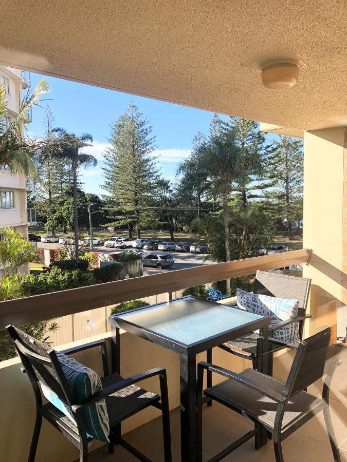 Oceania On Burleigh Beach Gold Coast Exterior foto
